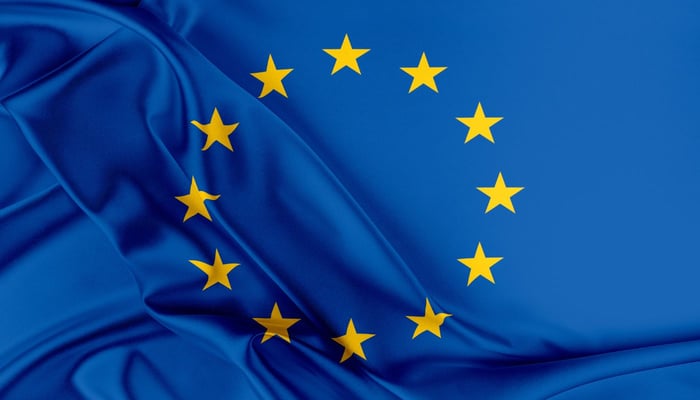 Entrée en vigueur du DSA : quelles obligations pour les plateformes ?
