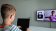 Levée d’anonymat : que changerait la proposition de loi SREN ?