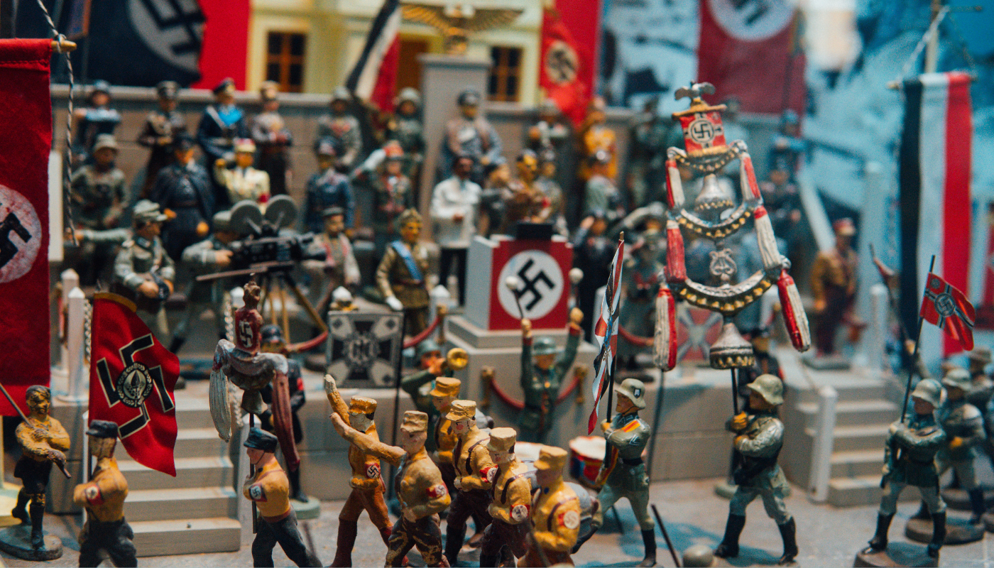 La vente en ligne de photos d’objets nazis est pénalement répréhensible